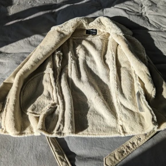 Faux fur beige/cream moto jacket Stradivarius - NEW - Picture 5 of 7